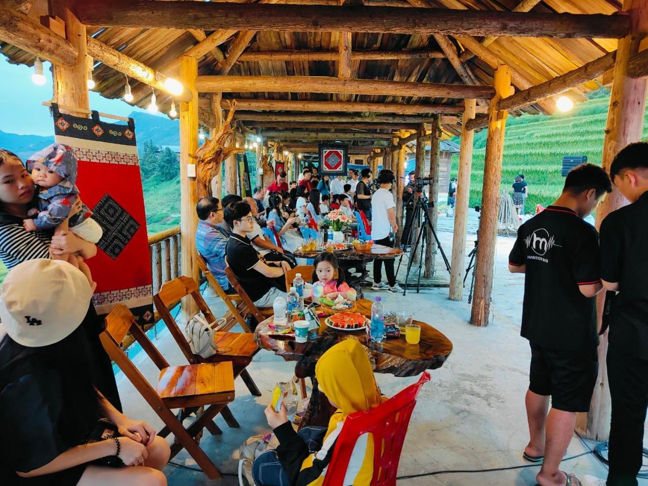 Hmong Wooden Home Sa Pa Exterior photo