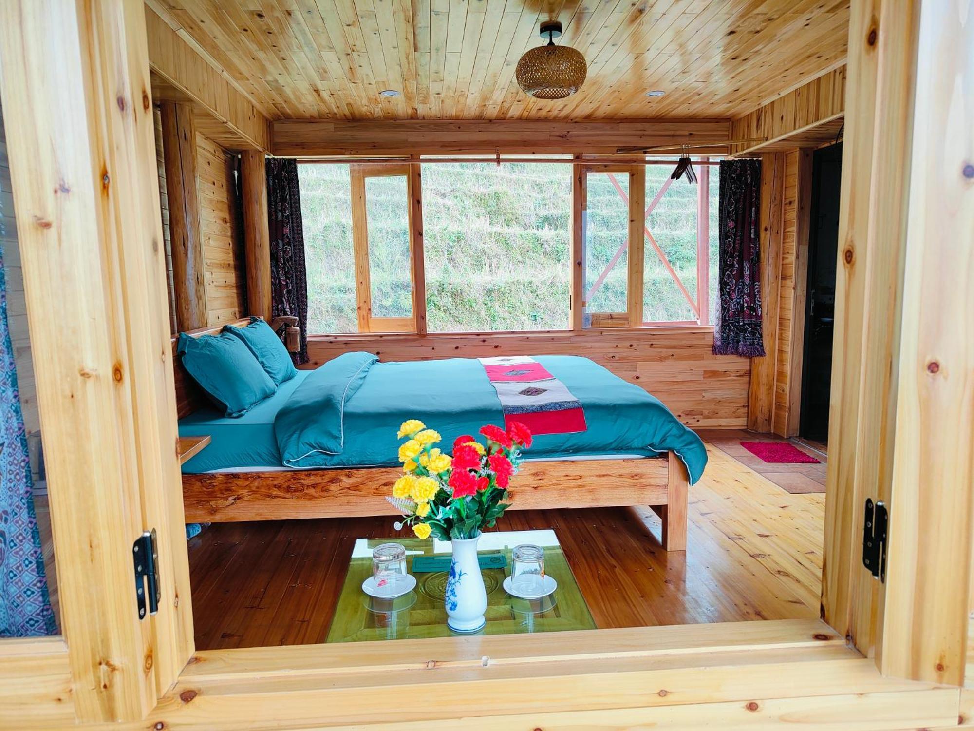 Hmong Wooden Home Sa Pa Room photo