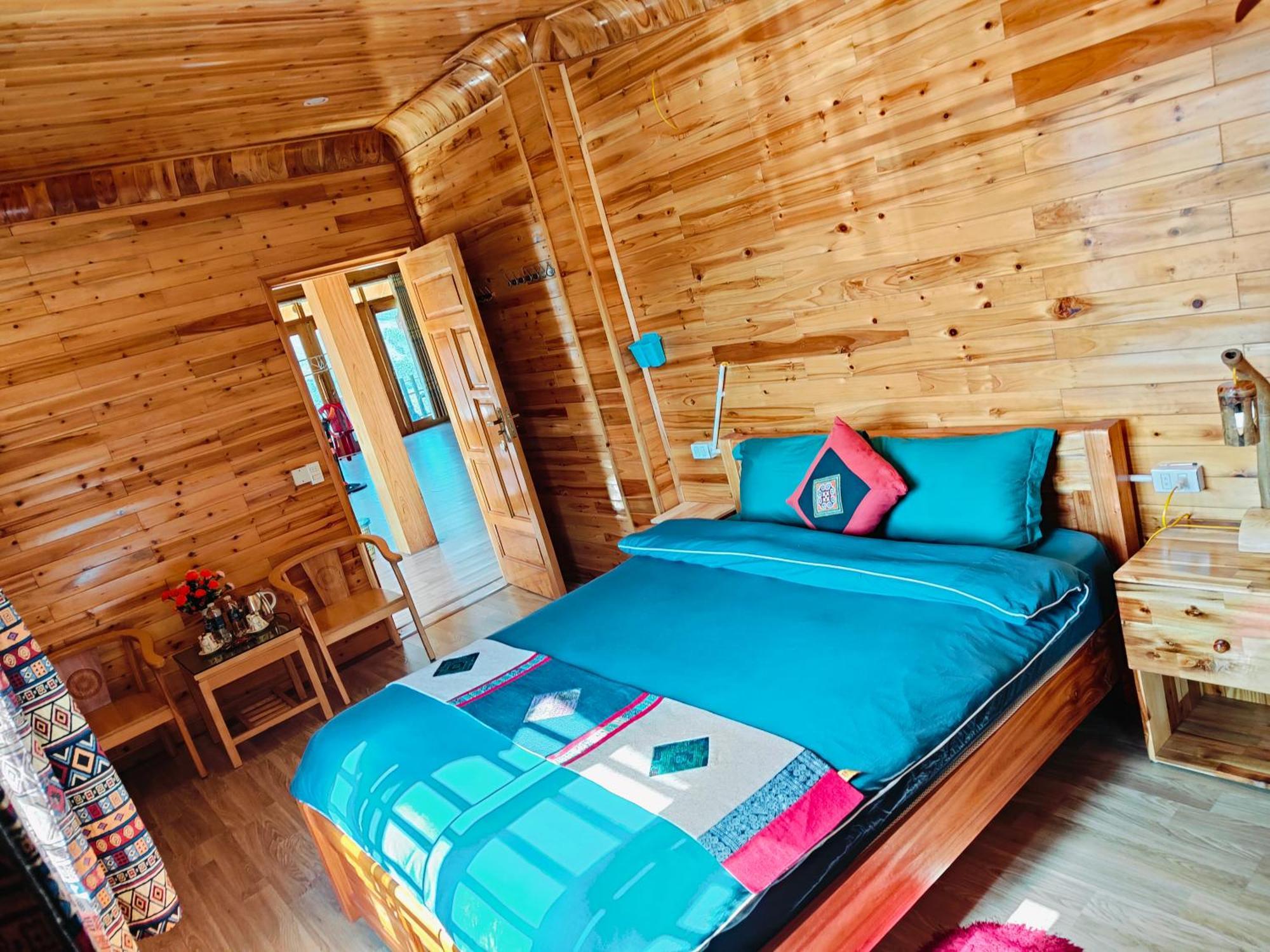 Hmong Wooden Home Sa Pa Room photo