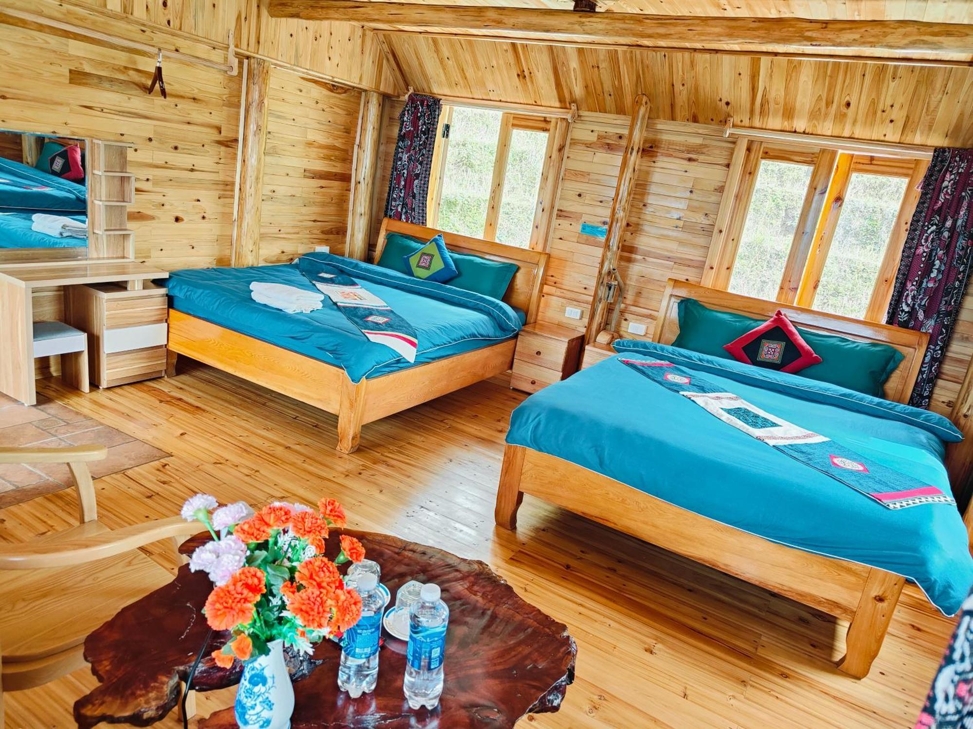 Hmong Wooden Home Sa Pa Room photo