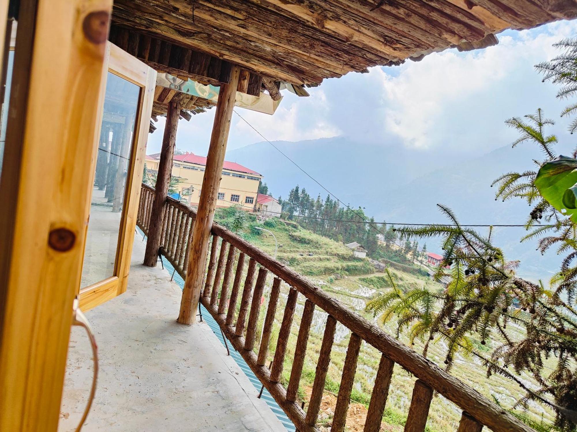 Hmong Wooden Home Sa Pa Room photo